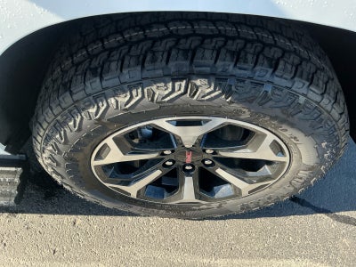 2027 GMC Yukon AT4
