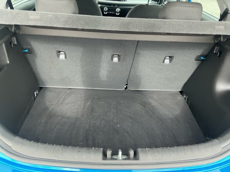 2023 Kia Rio 5-Door S