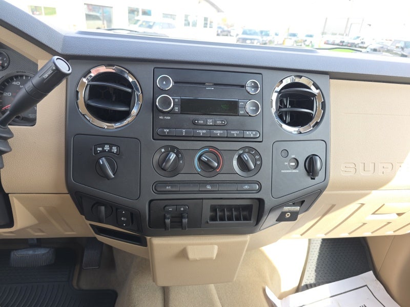 2009 Ford Super Duty F-250 SRW XLT