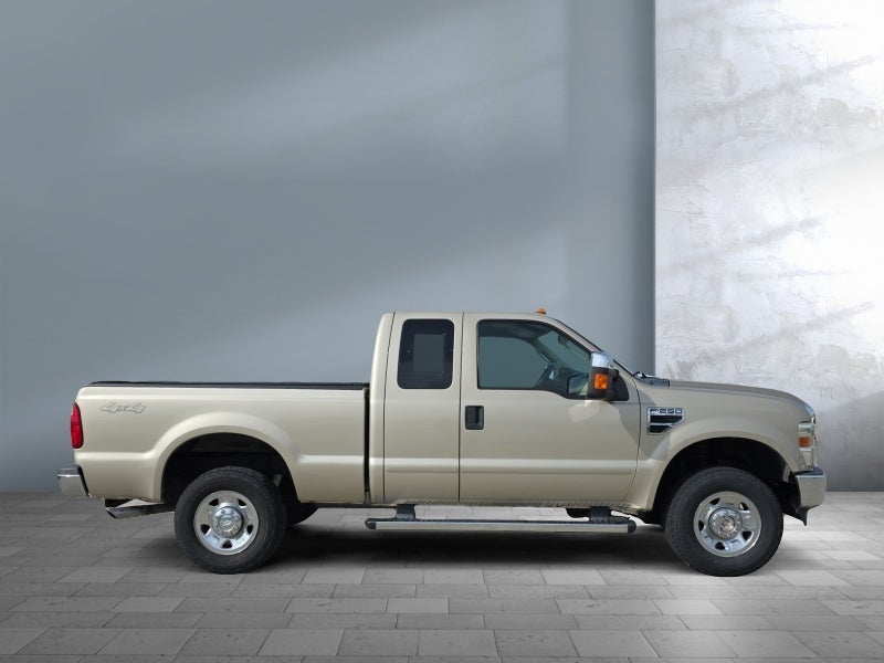 2009 Ford Super Duty F-250 SRW XLT