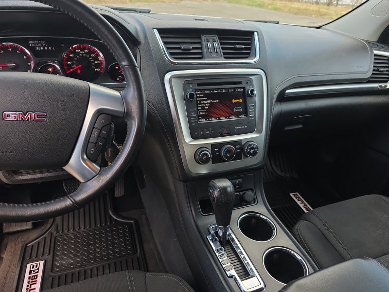 2016 GMC Acadia SLE