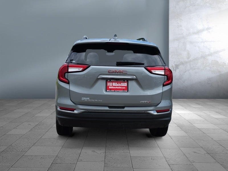2024 GMC Terrain AT4