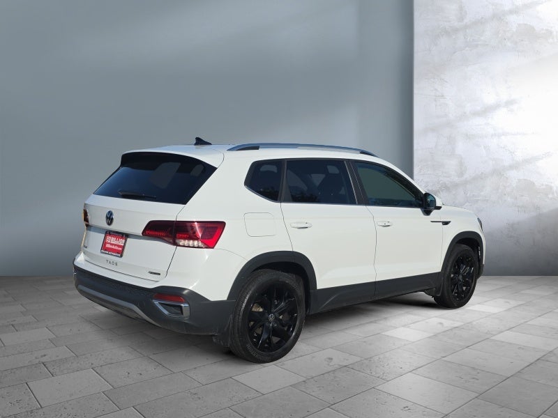 2023 Volkswagen Taos SE