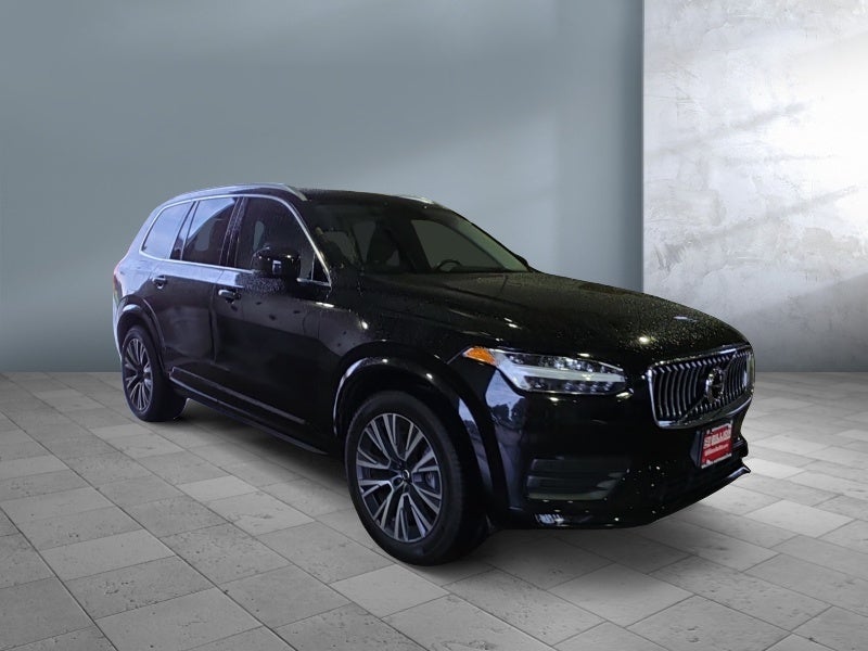 2022 Volvo XC90 Momentum