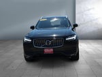 2022 Volvo XC90 Momentum