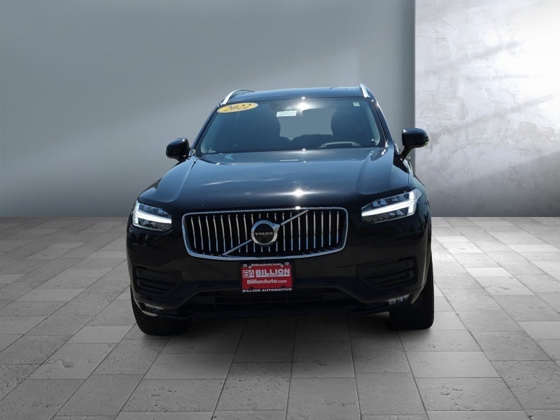 2022 Volvo XC90 Momentum