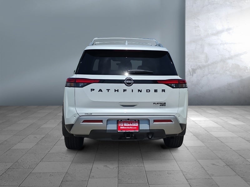2025 Nissan Pathfinder Platinum