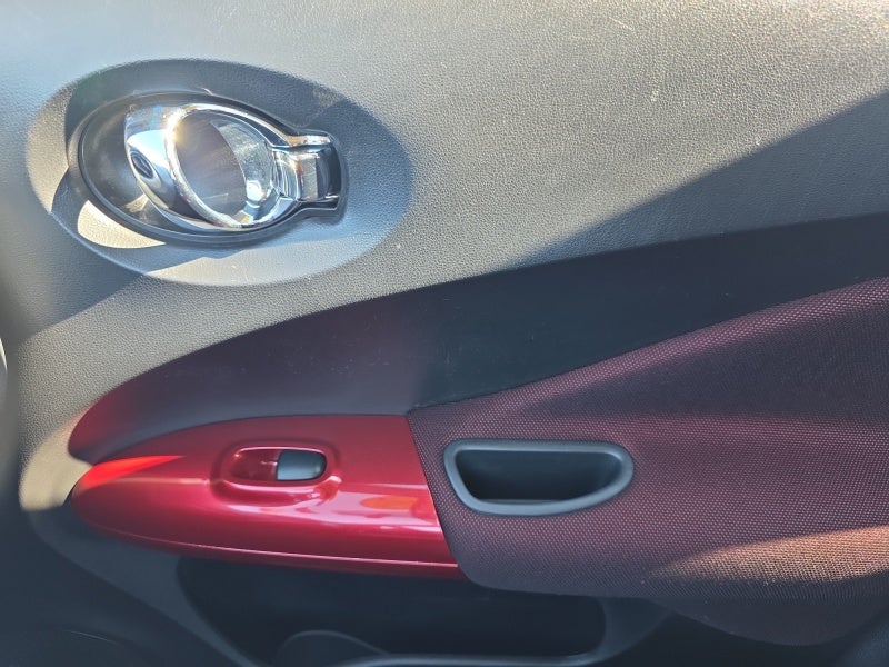 2014 Nissan JUKE SL