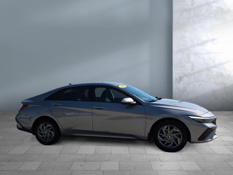 2025 Hyundai Elantra Hybrid Blue