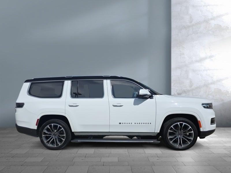 2022 Jeep Grand Wagoneer Series III