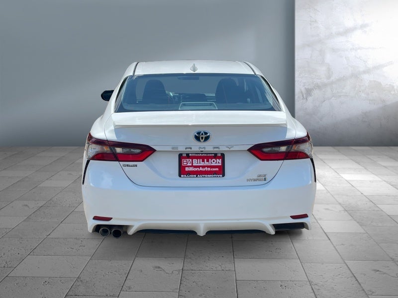 2024 Toyota Camry Hybrid SE