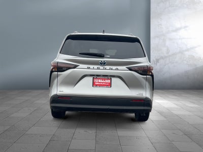 2024 Toyota Sienna XLE