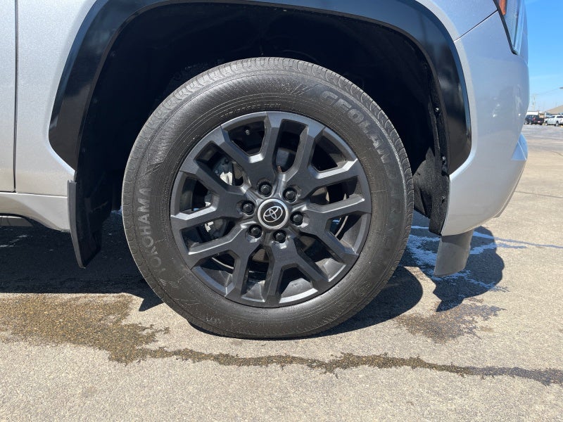 2024 Toyota Sequoia SR5