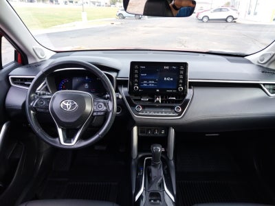 2022 Toyota Corolla Cross XLE
