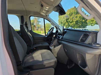 2024 Ford Transit Passenger Wagon XL