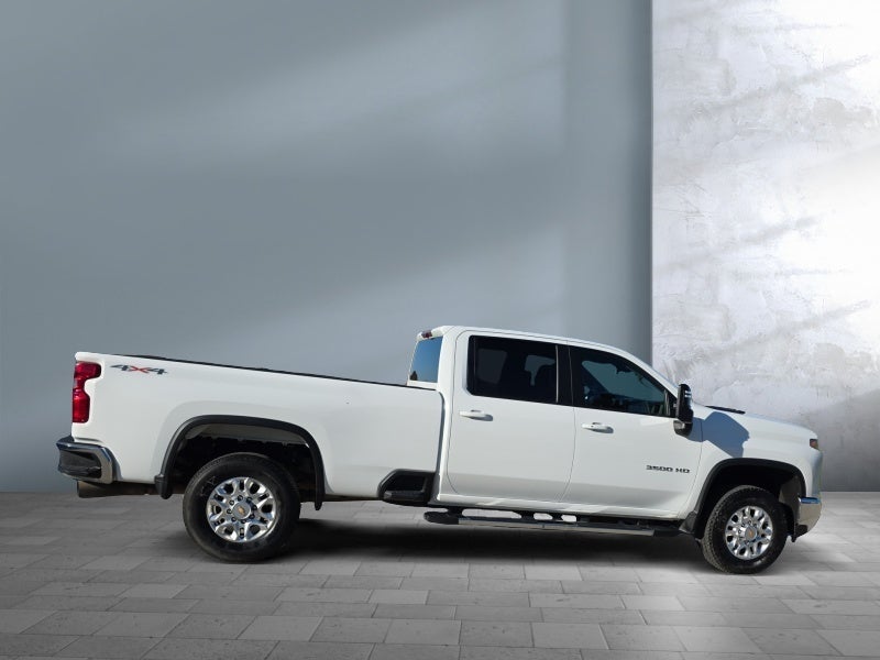 2025 Chevrolet Silverado 3500 HD LT