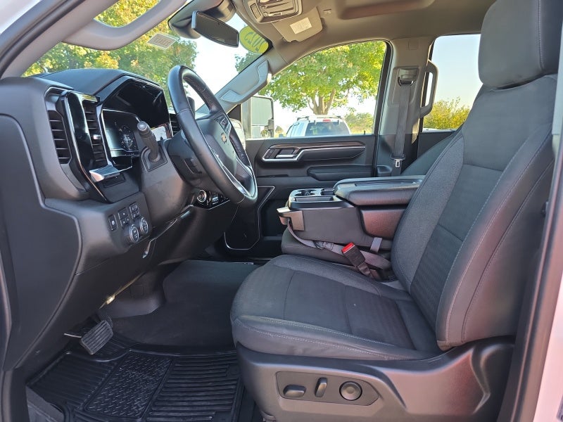 2025 Chevrolet Silverado 3500 HD LT
