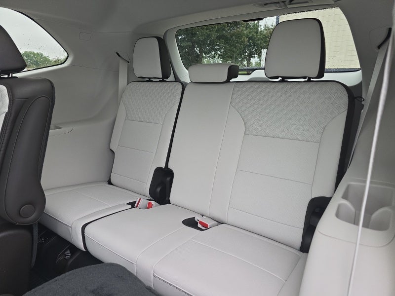 2027 GMC Acadia Denali
