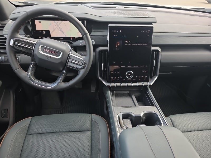 2025 GMC Acadia AT4