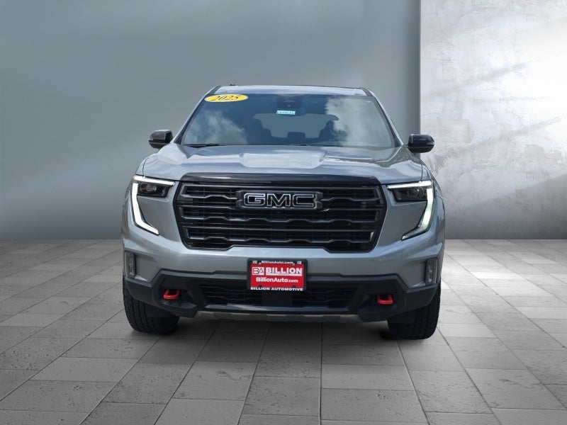 2025 GMC Acadia AT4