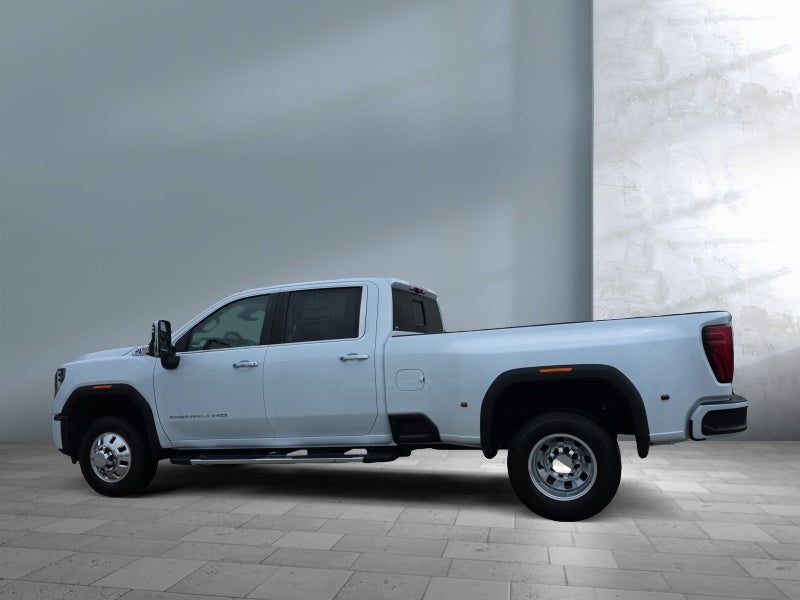 2026 GMC Sierra 3500 HD Denali DRW