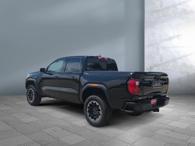 2026 GMC Canyon AT4 - Photo 4