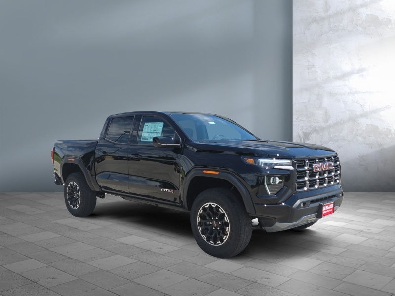 2026 GMC Canyon AT4 - Photo 8