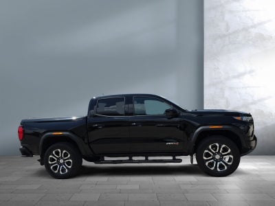 2024 GMC Canyon AT4
