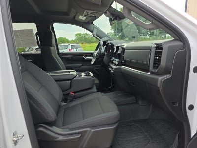 2025 GMC Sierra 1500 SLE