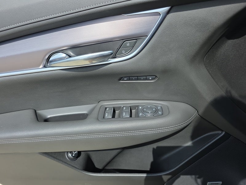 2024 Cadillac XT6 Luxury