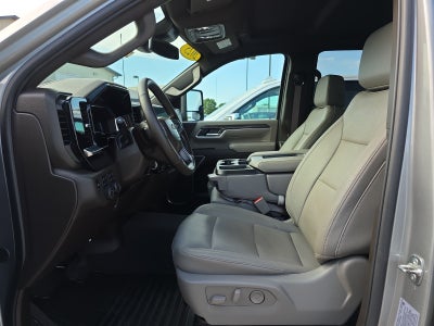 2025 Chevrolet Silverado 3500 HD LTZ