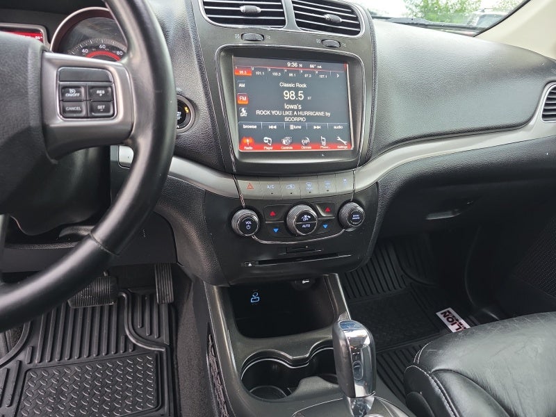 2020 Dodge Journey Crossroad