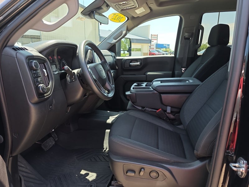 2023 Chevrolet Silverado 1500 Custom Trail Boss