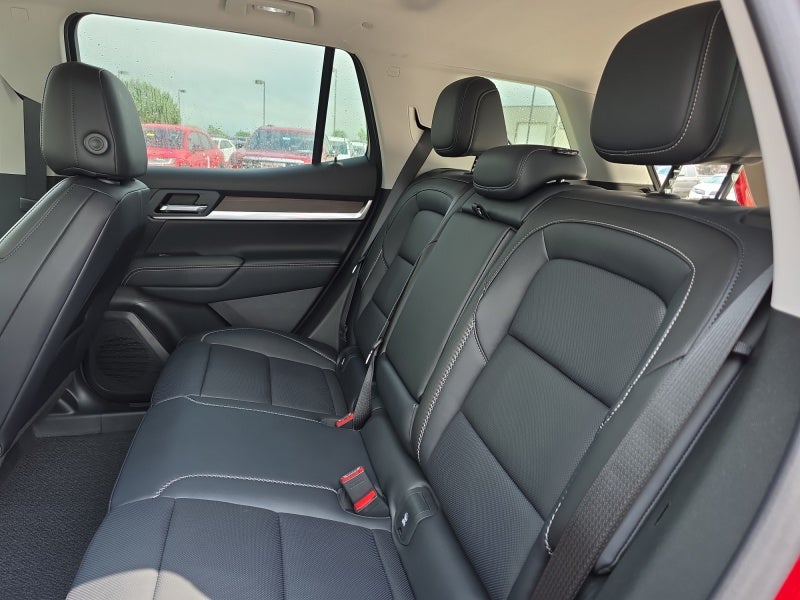 2026 GMC Terrain Denali - Photo 18