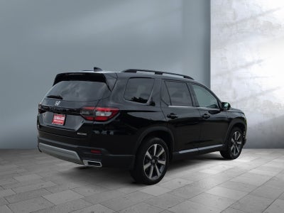 2024 Honda Pilot Touring