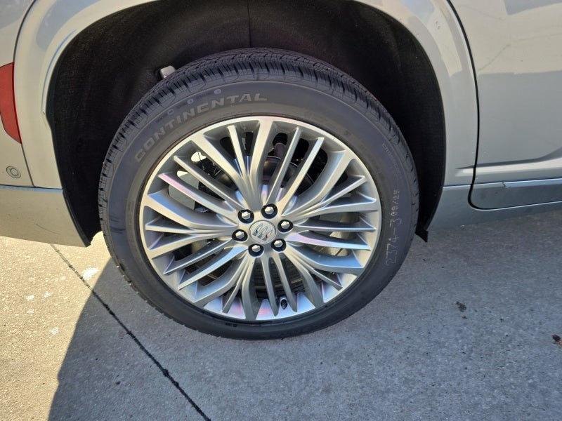 2027 Buick Enclave Avenir