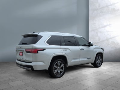 2024 Toyota Sequoia SR5