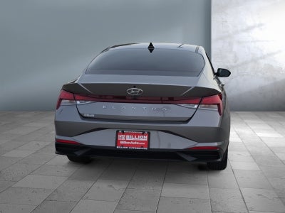 2022 Hyundai Elantra SEL