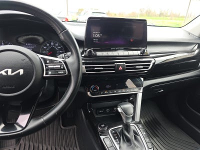2023 Kia Seltos EX