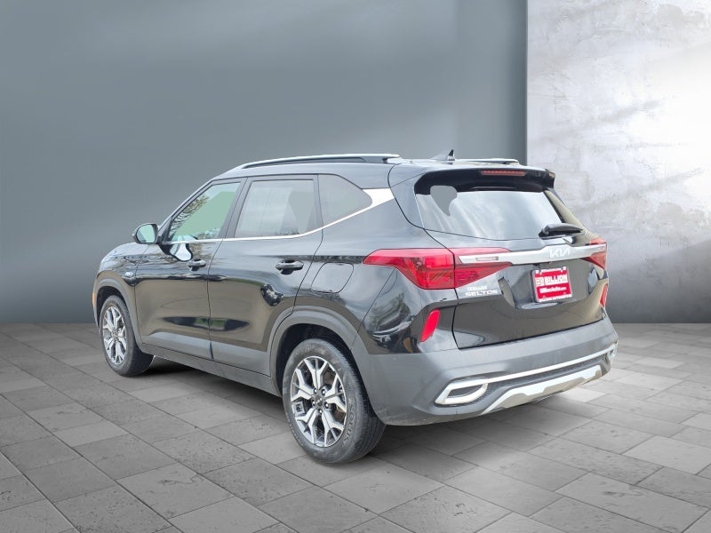2023 Kia Seltos EX